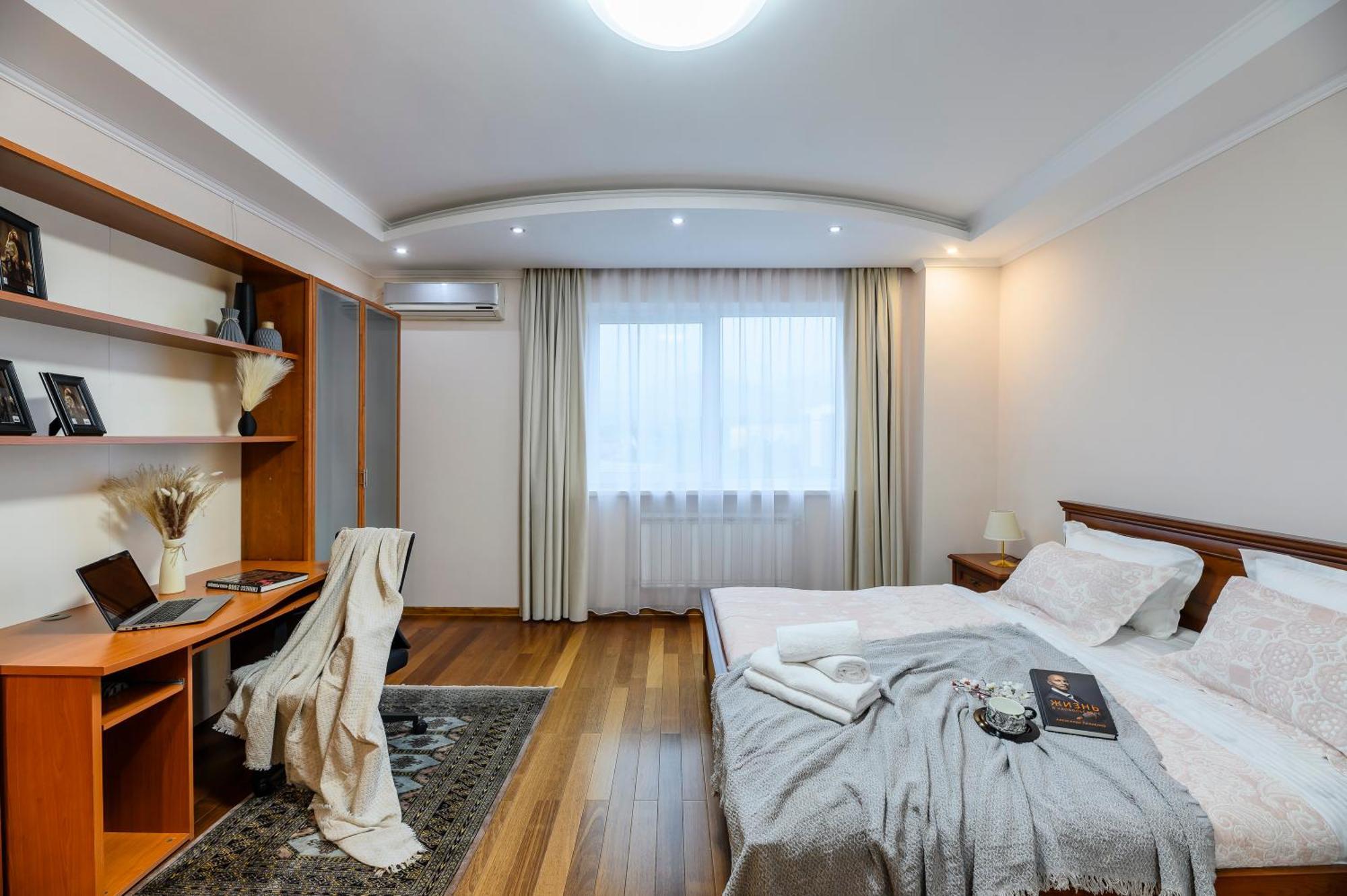 Apartment Alatau Grand View By Mega Almaty