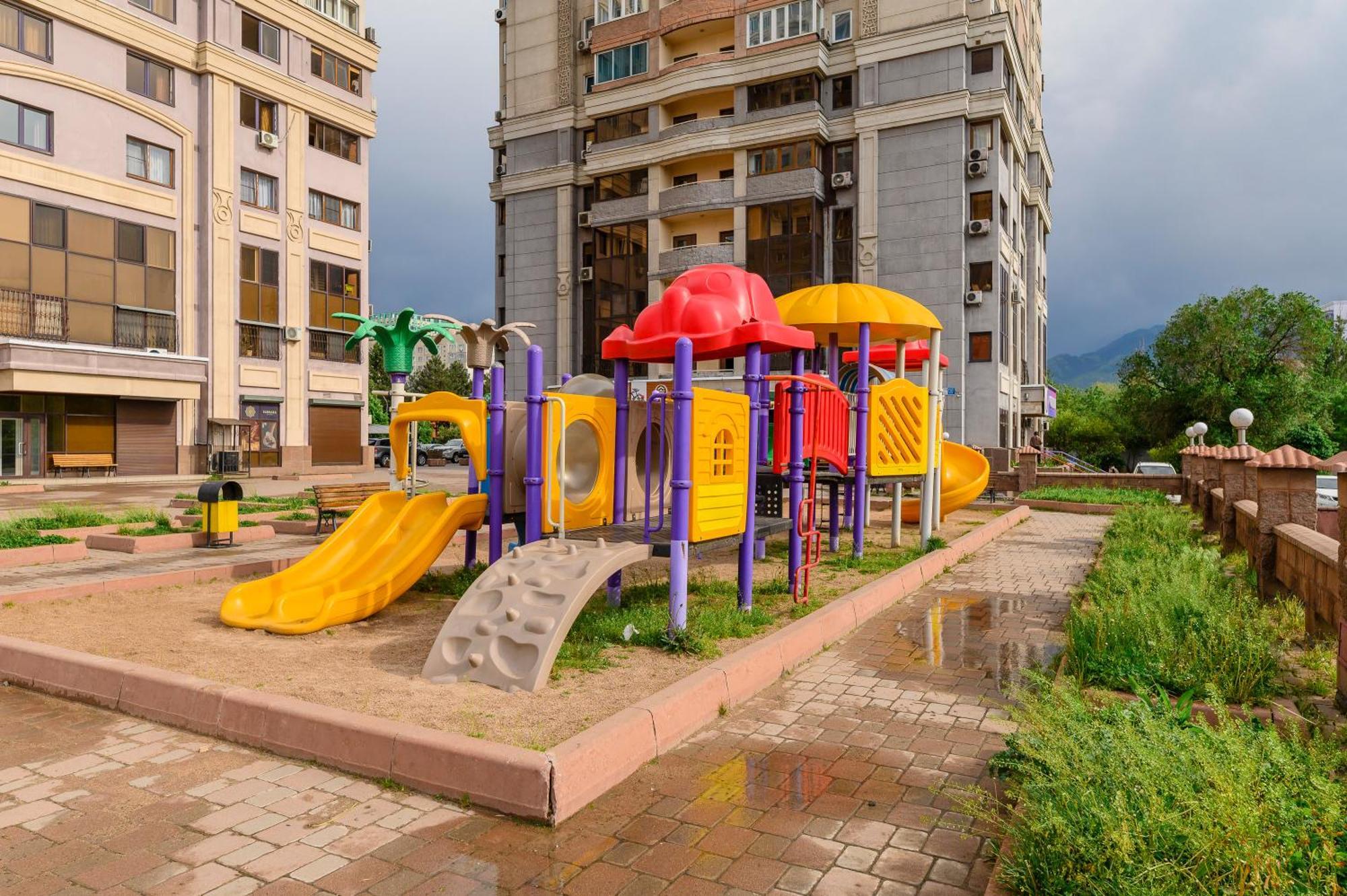 Alatau Grand View By Mega Apartment Almaty